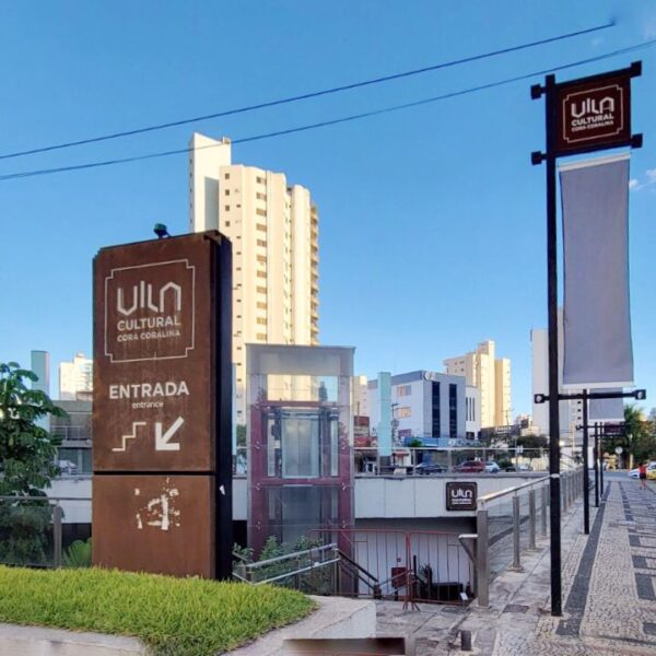 Fachada da Vila Cultural Cora Coralina