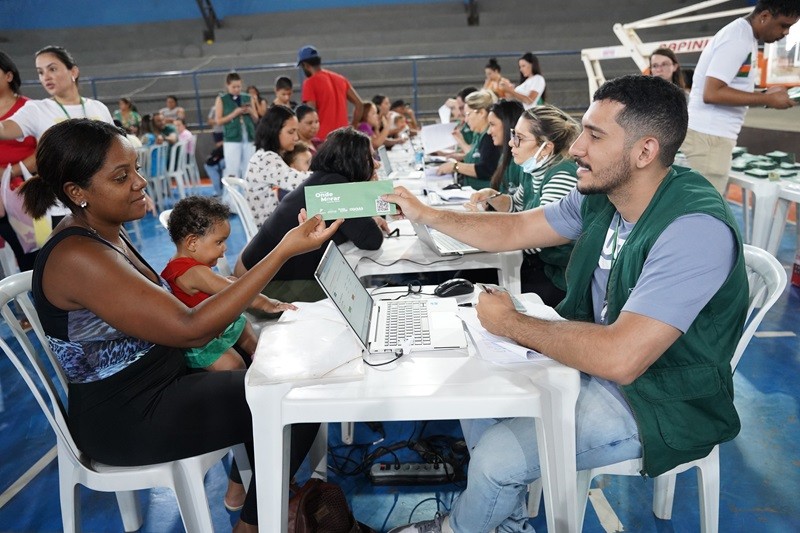 767 famílias de Formosa vão receber benefícios habitacionais
