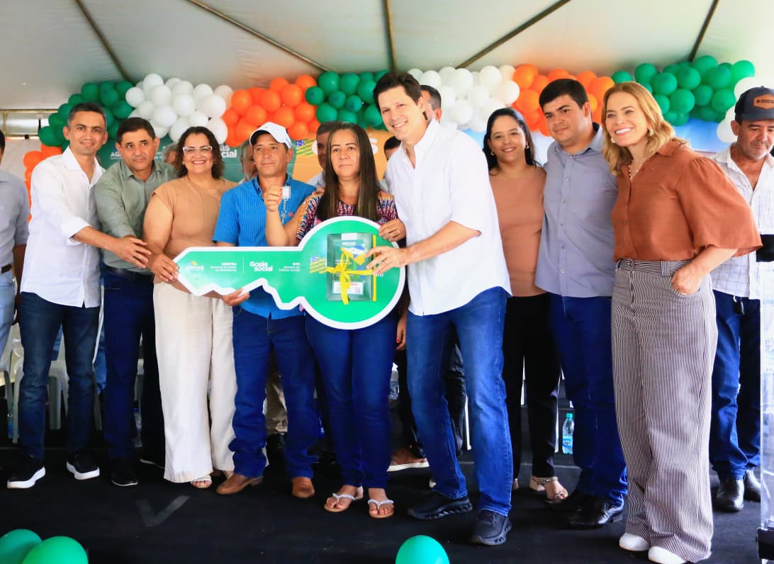 Daniel Vilela entrega casas a custo zero em Diorama