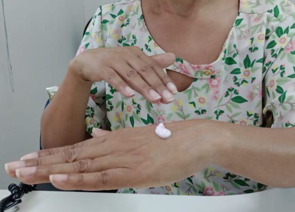 Dezembro Laranja alerta para riscos do câncer de pele