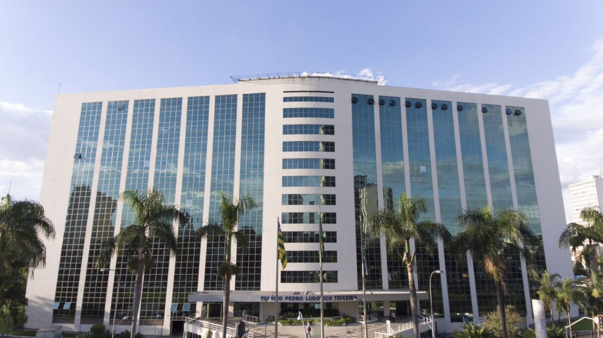 FACHADA DO PALÁCIO PEDRO LUDOVICO