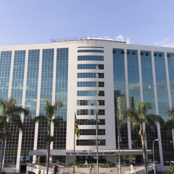 FACHADA DO PALÁCIO PEDRO LUDOVICO