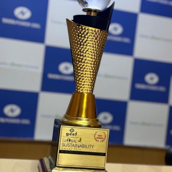 Troféu do prêmio recebido pela Semad