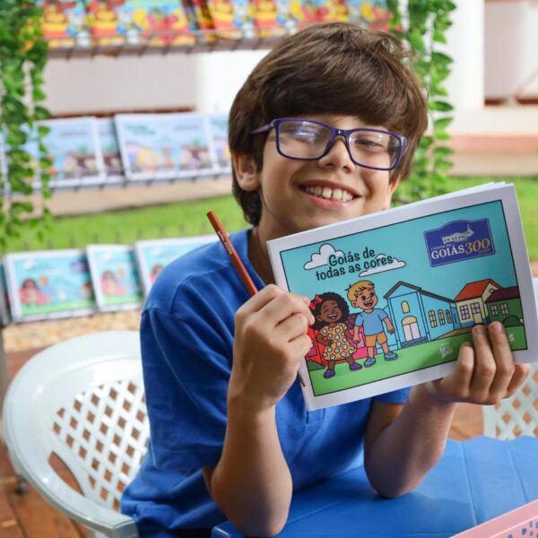 Projeto CineLeitura do Bem leva cultura e educação a 120 municípios goianos