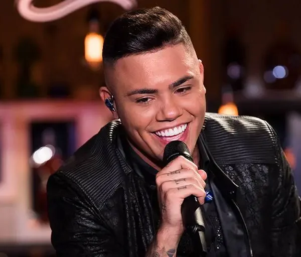 Felipe Araújo vai cantar no Festival do Bem de Itumbiara