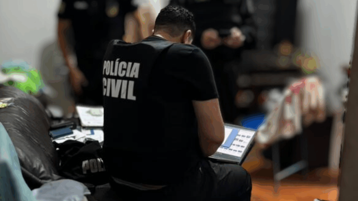 Polícia atua em perseguição e ameaças a servidores públicos