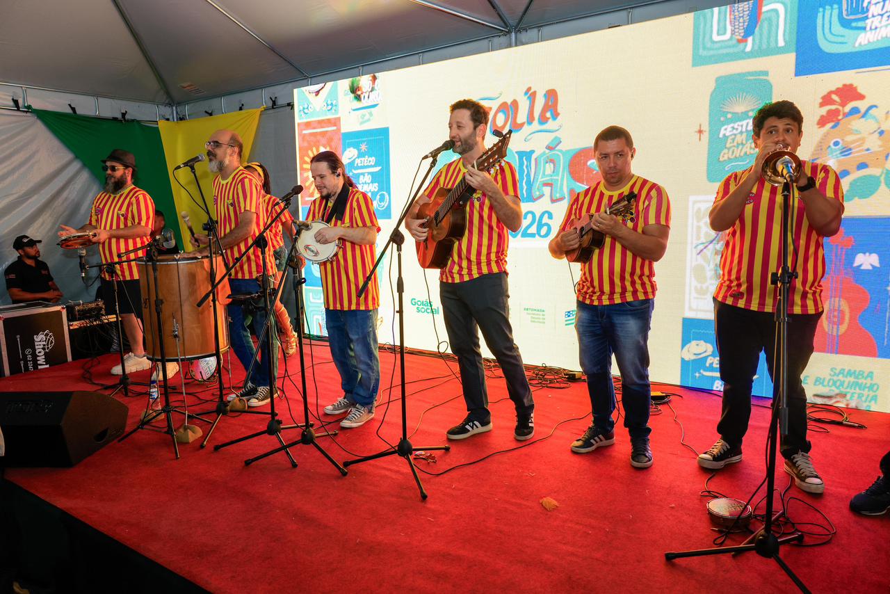 Caiado lança Folia Goiás 2026 com investimento de R$ 20 milhões no carnaval