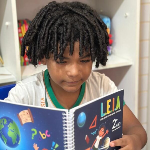 Seduc é contemplada com Selo Ouro por excelência em políticas de alfabetização