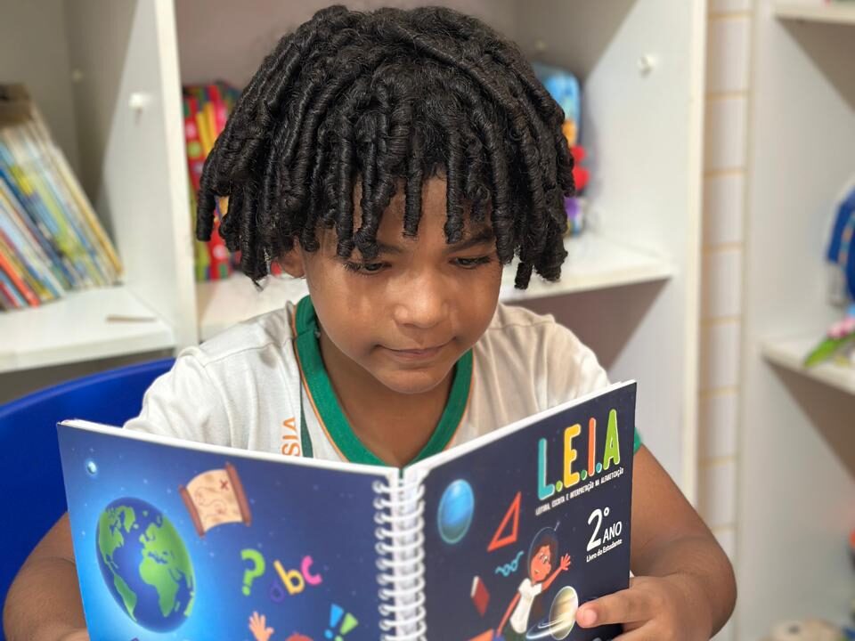 Seduc é contemplada com Selo Ouro por excelência em políticas de alfabetização