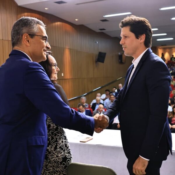 Governo reforça cooperação com Faculdade de Medicina da UFG