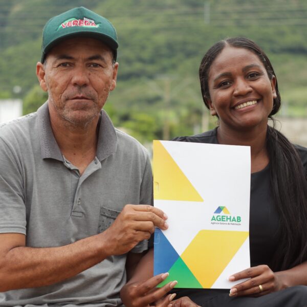 Famílias de Anápolis e Corumbá recebem benefícios habitacionais