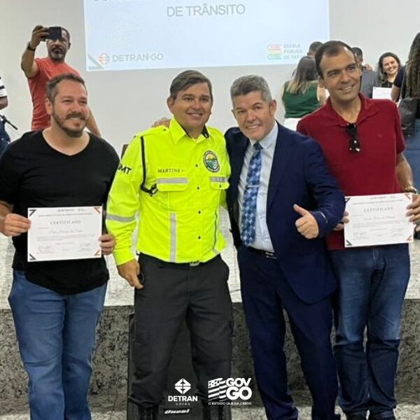 Detran forma novos examinadores