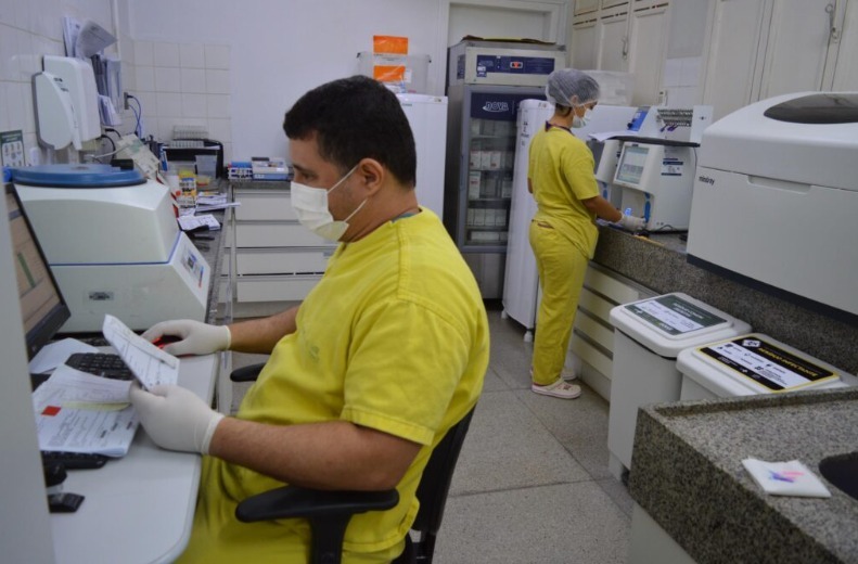 Goiás conquista selo máximo de qualidade em laboratórios da rede pública