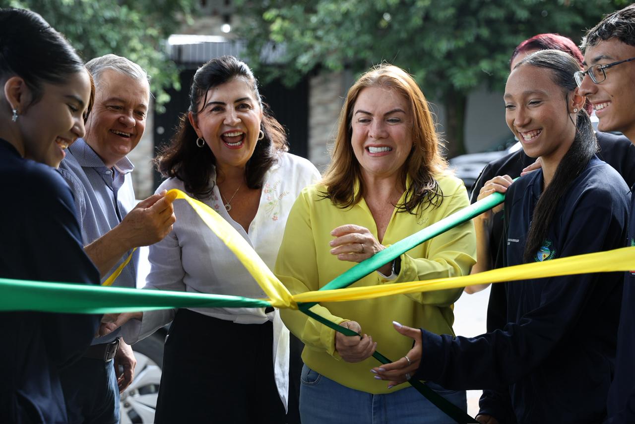 Inaugurada reforma do Colégio Estadual Murilo Braga