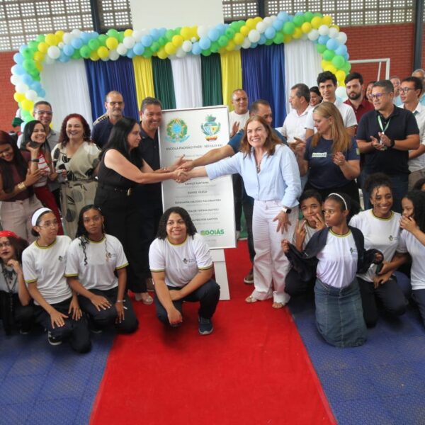 Em Novo Gama, inaugurado novo colégio Padrão Século 21