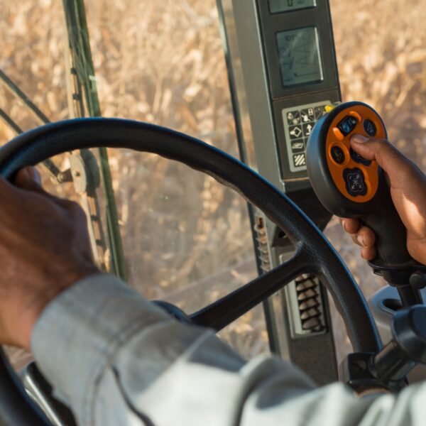 Goiás cresce 166,5% no saldo de empregos da agropecuária